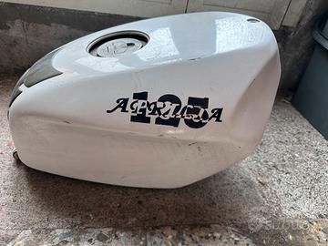 Serbatoio aprilia 125