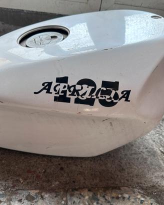 Serbatoio aprilia 125