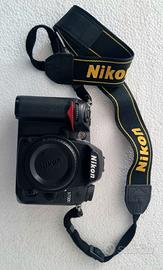 KIT ATTREZZATURA FOTOGRAFICA NIKON D7000