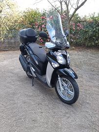 Scooter Yamaha Xenter