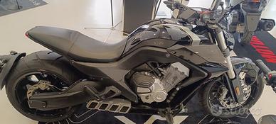 BENDA LFC 700 924 KM 58KW/80CV PERFETTA!