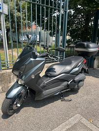 Yamaha Xmax 250 ABS
