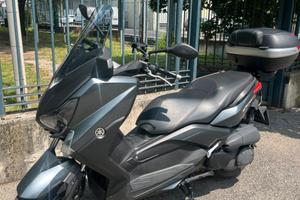 Yamaha Xmax 250 ABS