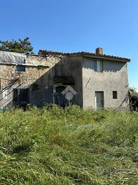 CASA INDIPENDENTE A VICOLI