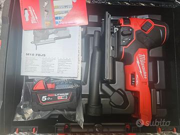 Seghetto alternativo a batteria MILWAUKEE