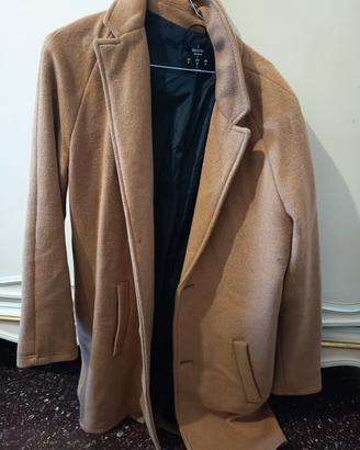 cappotto elegante uomo marrone 
