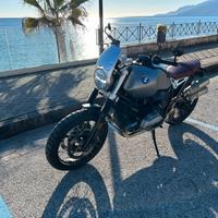 BMW R Nine-T Scrambler 2021