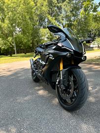 Yamaha R1 2018 Black