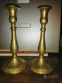 Coppia di Candelieri in ottone.