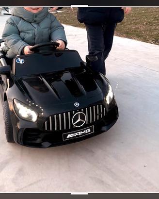 Macchina elettrica mercedes