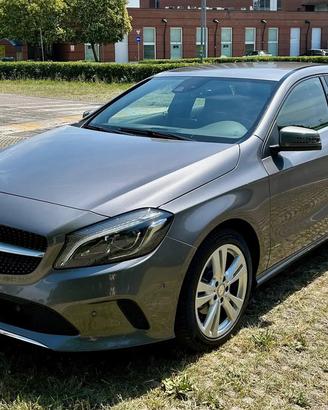 Mercedes-Benz A 180 A 180 D SPORT - EURO6