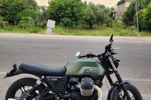 Moto Guzzi V7