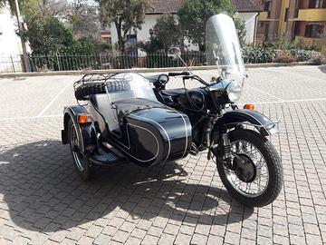 sidecar Ural 750 anno 2000