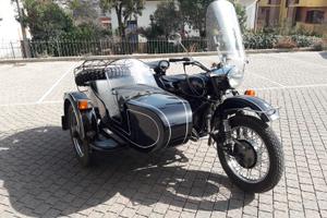 sidecar Ural 750 anno 2000