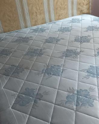 Letto matrimoniale contenitore
