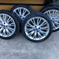 8 GOMME INVERNALI (M+S) + SET 4 Cerchi in Lega