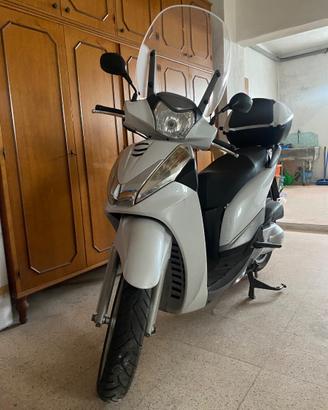 Honda sh 300