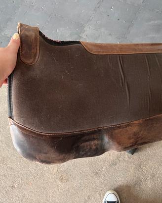 Sottosella podium stondato in pivilene