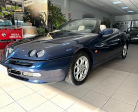 Alfa Romeo GTV Spider 2.0i 16V Twin Spark cat L PE