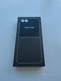 Samsung Galaxy Z Flip 8