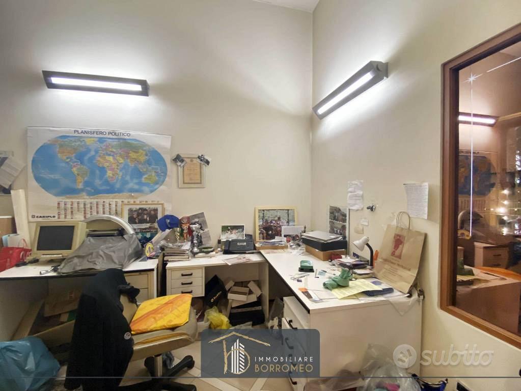 Immobile di 115 m² con 3 locali a Cesano Maderno - Altro
