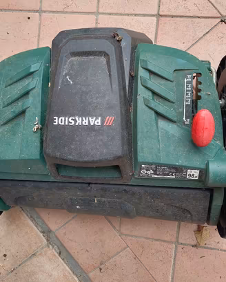 Scarificatore Arieggiatore giardino Parkside