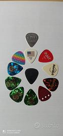 12 plettri per chitarra