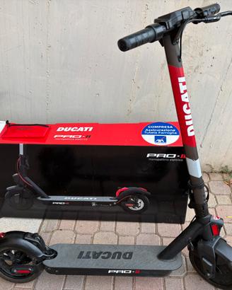Monopattino Ducati Pro II