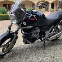Moto Guzzi Breva 750