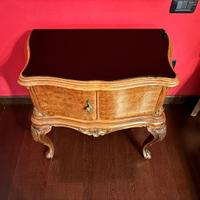 Arredamento per camera da letto in legno