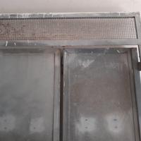 Porta lamiera zincata 2 ante per magazzino
