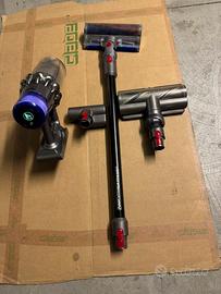 Dyson V11
