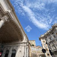 2 LOCALI A GENOVA