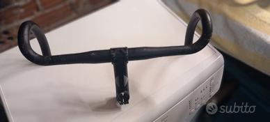  manubrio da corsa  completo di pipa 