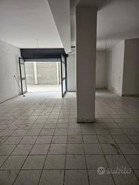 Locale zona stazione Medici