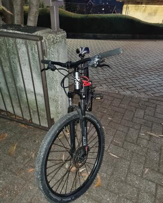 MTB usata pochissimo 