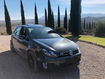 VOLKSWAGEN GOLF GTD 2.0 DSG