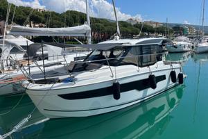 Barca Jeanneau 895 SERIE 2