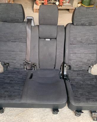 Sedili land rover discovery td5