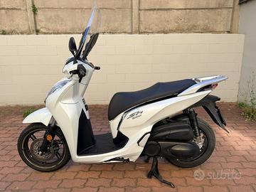 SH300
