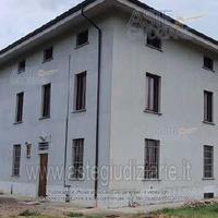 Appartamento Fiorenzuola d'Arda [A4298907]