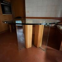 Tavolo rotondo di cristallo