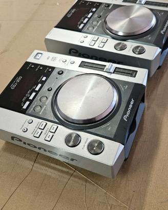 Pioneer CDJ-200 mantenuti bene, funzionanti