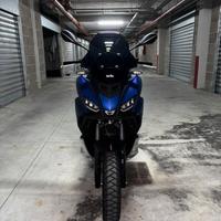Aprilia SR GT 200