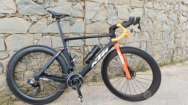 AERO KTM  REVELETOR LISSE TG 55 RED (TOPdi GAMMA)