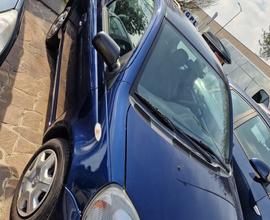 Toyota Yaris 1.0i 16V cat 3 porte