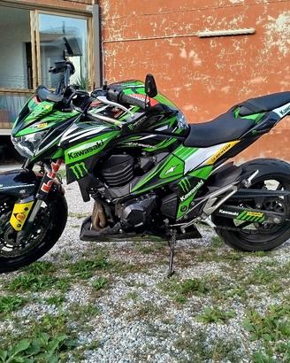  Kawasaki Z800 