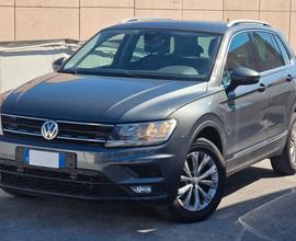 Volkswagen Tiguan 2.0 TDI SCR DSG 4MOTION Business