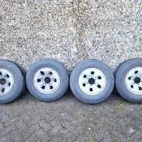 Gomme e cerchi Toyota Hilux 205 80 R16