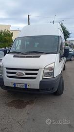 Fird Transit 2.2 9 posti o 7+2 carrozzine disabili